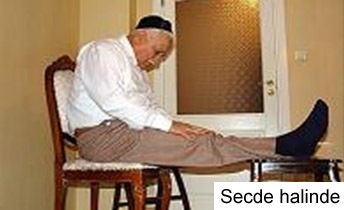 sandalyede_namaz_6